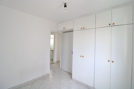 Quarto 1 de apartamento para alugar com 3 quartos, 67m² em Jardim Taquaral, São Paulo
