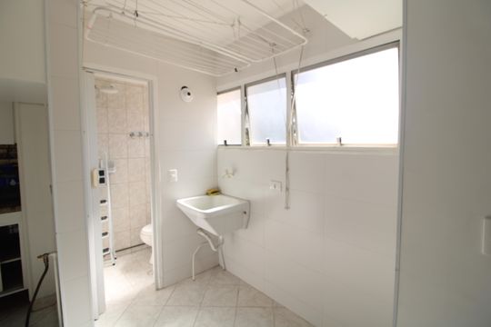Área de Serviço de apartamento para alugar com 3 quartos, 67m² em Jardim Taquaral, São Paulo