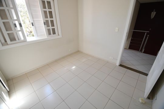 Quarto 1 de casa à venda com 3 quartos, 270m² em Bosque de Barão Geraldo, Campinas