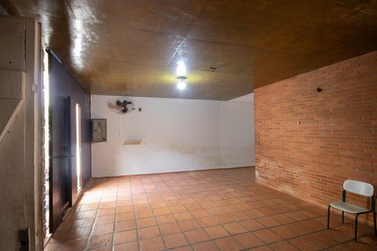 Garagem de casa à venda com 3 quartos, 246m² em Tucuruvi, São Paulo