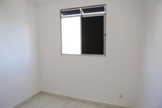 Quarto 2 de apartamento para alugar com 2 quartos, 46m² em Califórnia, Contagem