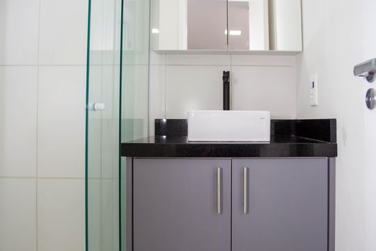 Banheiro de apartamento para alugar com 1 quarto, 38m² em Centro, Diadema