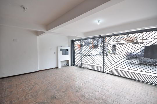 Garagem de casa à venda com 3 quartos, 129m² em Vila Guilherme, São Paulo