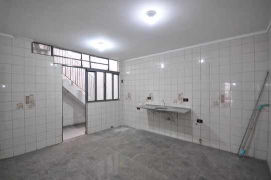 Cozinha de casa à venda com 3 quartos, 129m² em Vila Guilherme, São Paulo