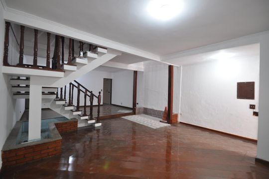 Casa à venda com 3 quartos, 129m² em Vila Guilherme, São Paulo