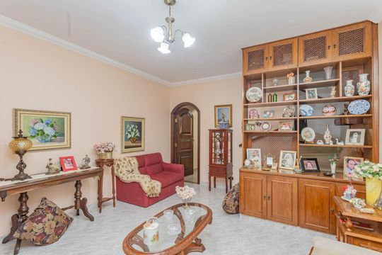 Casa à venda com 2 quartos, 117m² em Vila Gumercindo, São Paulo