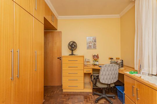 Quarto 1 de casa à venda com 2 quartos, 117m² em Vila Gumercindo, São Paulo