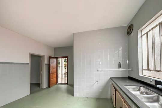 Cozinha de casa para alugar com 2 quartos, 74m² em Centro, São Leopoldo
