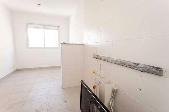 Cozinha de apartamento à venda com 1 quarto, 28m² em Jardim Cidalia, São Paulo
