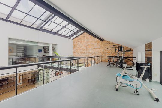 Área comum - Academia de casa à venda com 5 quartos, 700m² em Boaçava, São Paulo