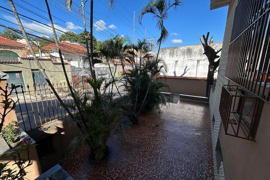 Quintal de casa à venda com 7 quartos, 347m² em Méier, Rio de Janeiro