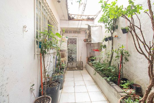 Área de Serviço e quintal de casa à venda com 2 quartos, 90m² em Bosque da Saúde, São Paulo