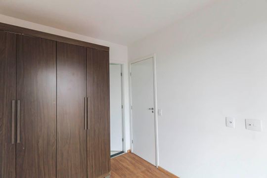 Quarto de apartamento para alugar com 1 quarto, 27m² em Vila Tolstoi, São Paulo