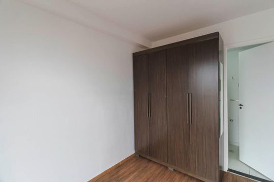 Quarto de apartamento para alugar com 1 quarto, 27m² em Vila Tolstoi, São Paulo