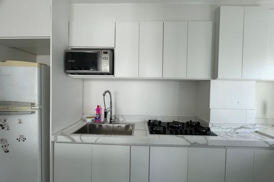 Cozinha de apartamento à venda com 2 quartos, 38m² em Vila Flora, Guarulhos