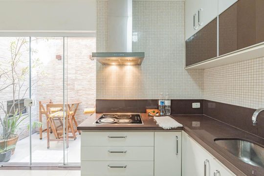 Cozinha de casa para alugar com 2 quartos, 80m² em Vila Nair, São Paulo