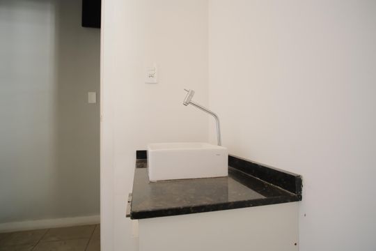 Banheiro de apartamento à venda com 2 quartos, 82m² em Vila Gomes Cardim, São Paulo
