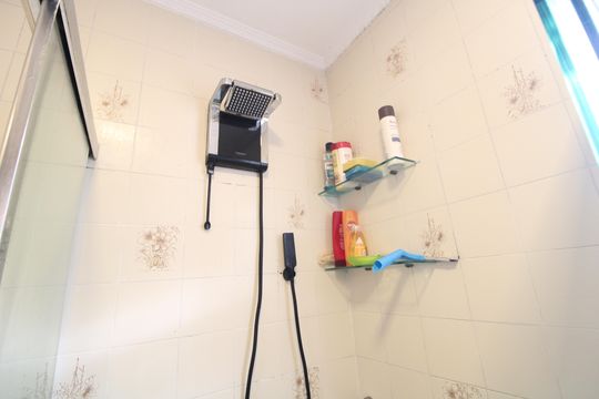 Banheiro da Suíte de casa à venda com 3 quartos, 186m² em Vila Anhanguera, São Paulo