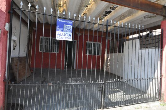 Fachada de casa à venda com 3 quartos, 105m² em Jardim Brasil, São Paulo