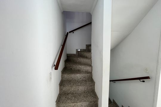Escada p/ Terceiro andar de casa de condomínio à venda com 3 quartos, 85m² em Imirim, São Paulo