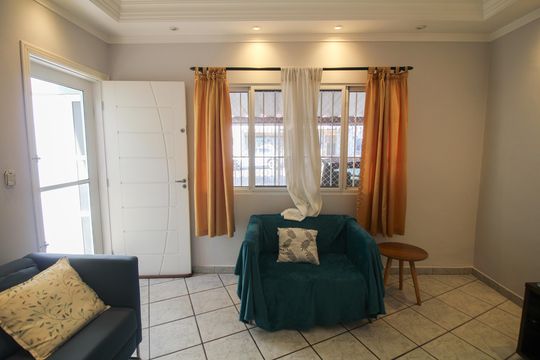 Sala de casa à venda com 3 quartos, 100m² em Vila Regente Feijó, São Paulo