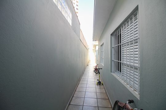 Quintal de casa à venda com 3 quartos, 100m² em Vila Regente Feijó, São Paulo