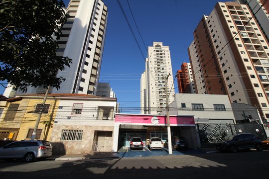 Vista da Rua de casa à venda com 3 quartos, 100m² em Vila Regente Feijó, São Paulo