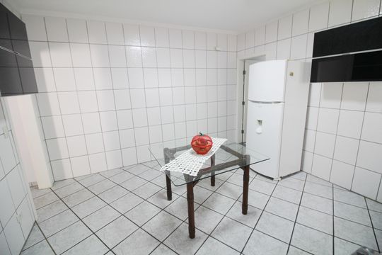 Cozinha de casa à venda com 3 quartos, 100m² em Vila Regente Feijó, São Paulo