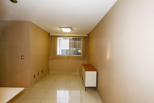 Sala de apartamento à venda com 3 quartos, 64m² em Cinquentenario, Belo Horizonte