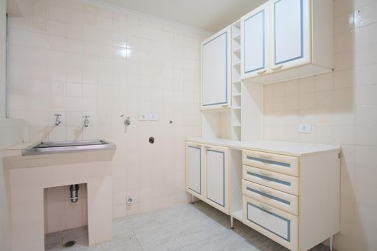 Área de Serviço de casa à venda com 4 quartos, 180m² em Vila Gomes Cardim, São Paulo