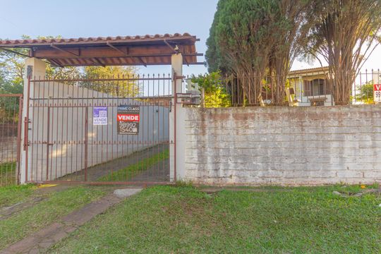 Placa de casa para alugar com 4 quartos, 260m² em Olaria, Canoas