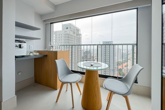 Varanda de kitnet/studio à venda com 1 quarto, 25m² em Vila Mariana, São Paulo