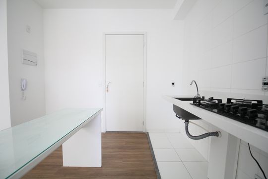 Cozinha de apartamento para alugar com 2 quartos, 36m² em Umarizal, São Paulo