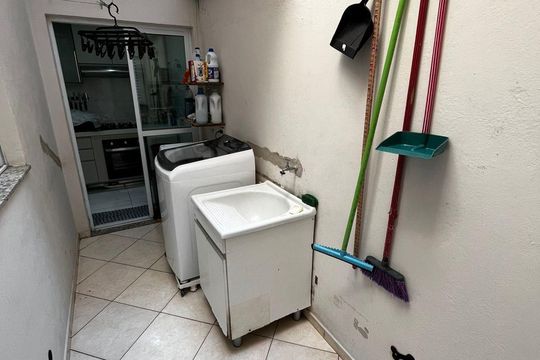 Área de Serviço de apartamento à venda com 2 quartos, 56m² em Vila Amabile Pezzolo, Santo André