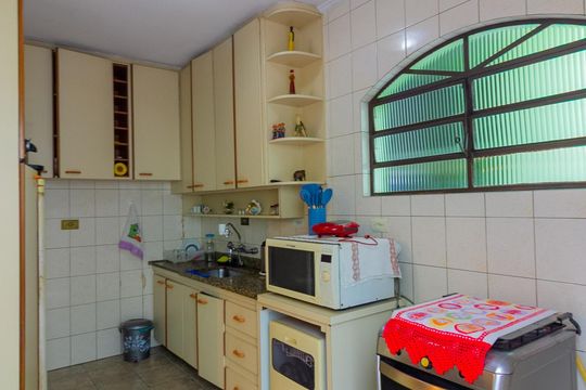 Cozinha de casa à venda com 3 quartos, 175m² em Vila Sao Pedro, São Paulo