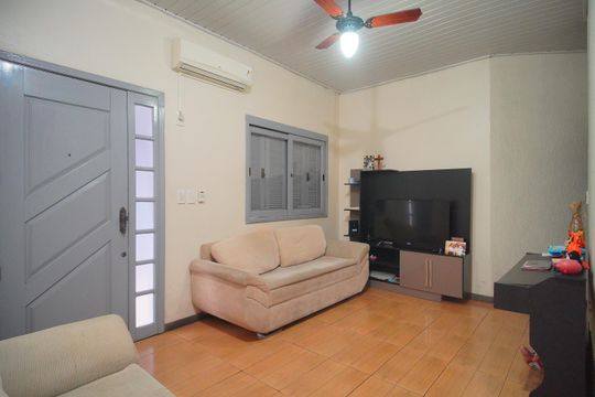 Sala de casa à venda com 3 quartos, 430m² em Canudos, Novo Hamburgo