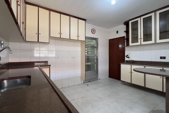 Cozinha de casa à venda com 3 quartos, 280m² em Vila Tibagi, Guarulhos