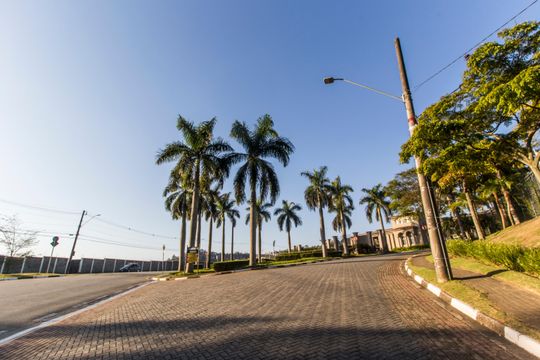Vista da Rua de casa de condomínio à venda com 5 quartos, 480m² em Tamboré, Santana de Parnaíba