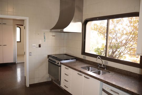 Cozinha de apartamento à venda com 4 quartos, 300m² em Higienópolis, São Paulo