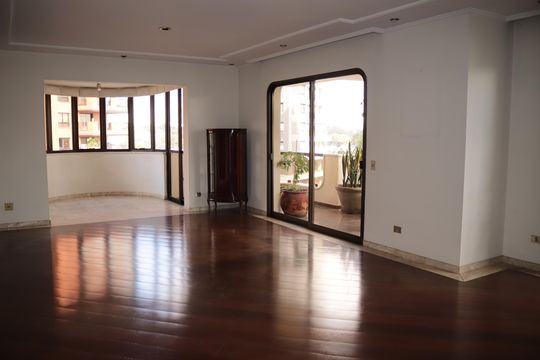 Apartamento à venda com 4 quartos, 300m² em Higienópolis, São Paulo