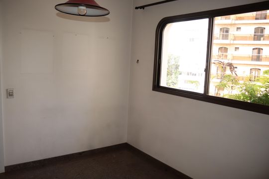 Quarto de Serviço de apartamento à venda com 4 quartos, 300m² em Higienópolis, São Paulo