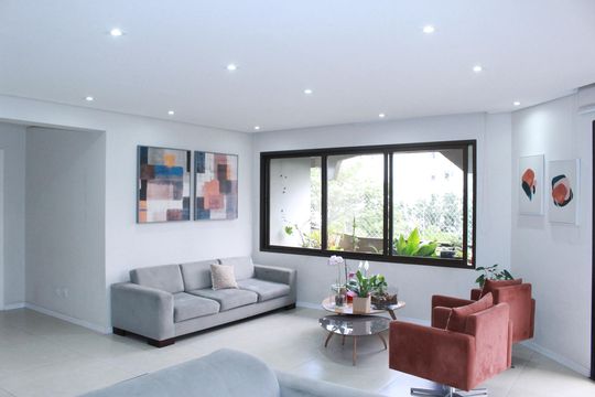 Apartamento para alugar com 2 quartos, 240m² em Higienópolis, São Paulo