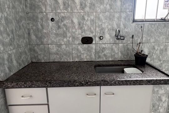 Cozinha de apartamento à venda com 2 quartos, 61m² em Vila Satúrnia, Campinas