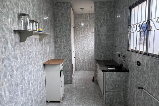 Cozinha de apartamento à venda com 2 quartos, 61m² em Vila Satúrnia, Campinas