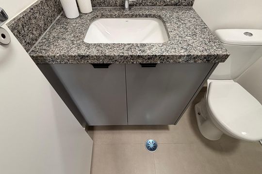 Banheiro da Suíte de apartamento à venda com 1 quarto, 34m² em Vila Olímpia, São Paulo
