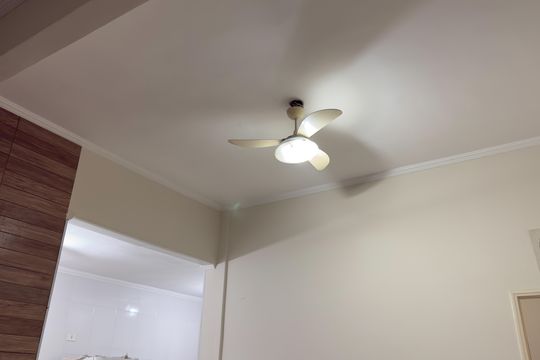 Sala de apartamento para alugar com 3 quartos, 89m² em Cidade Ocian, Praia Grande