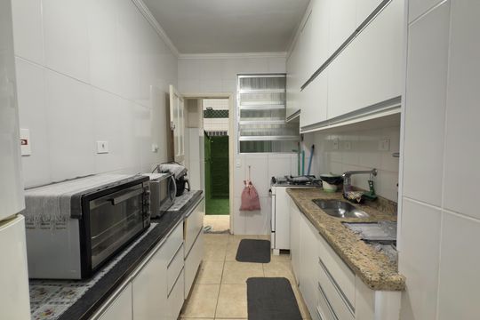 Cozinha de apartamento para alugar com 3 quartos, 89m² em Cidade Ocian, Praia Grande