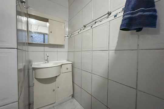 Banheiro de casa à venda com 2 quartos, 92m² em Feitoria Seller, São Leopoldo