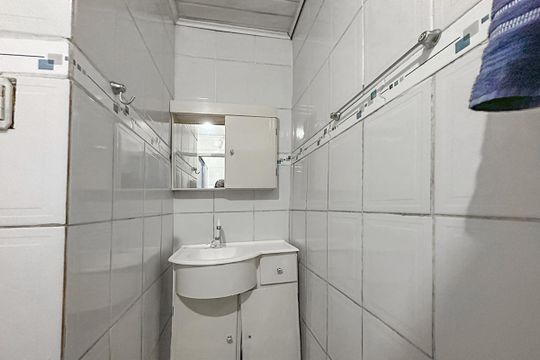 Banheiro de casa à venda com 2 quartos, 92m² em Feitoria Seller, São Leopoldo