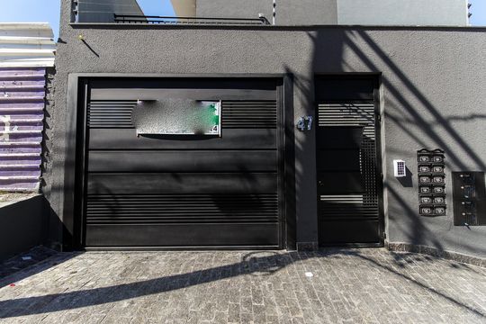 Fachada de apartamento à venda com 2 quartos, 82m² em Itaquera, São Paulo